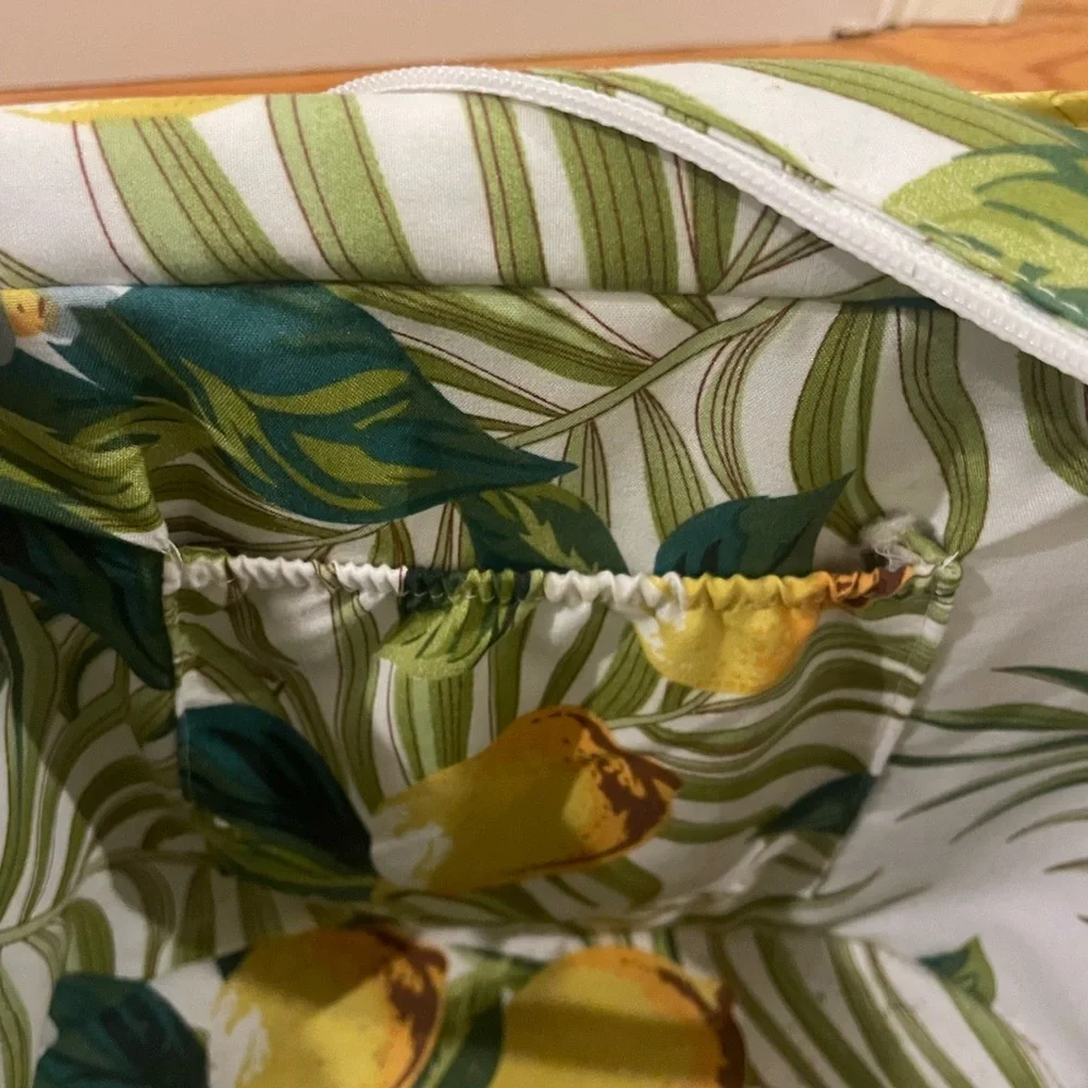 Large yellow straw woven tote with tassel and mini round rattan bag - Picture 6 of 13